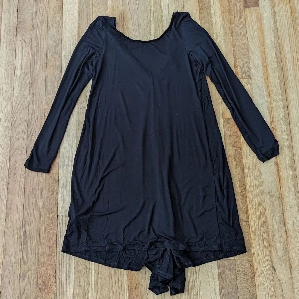 BCBGeneration Black long sleeve dress